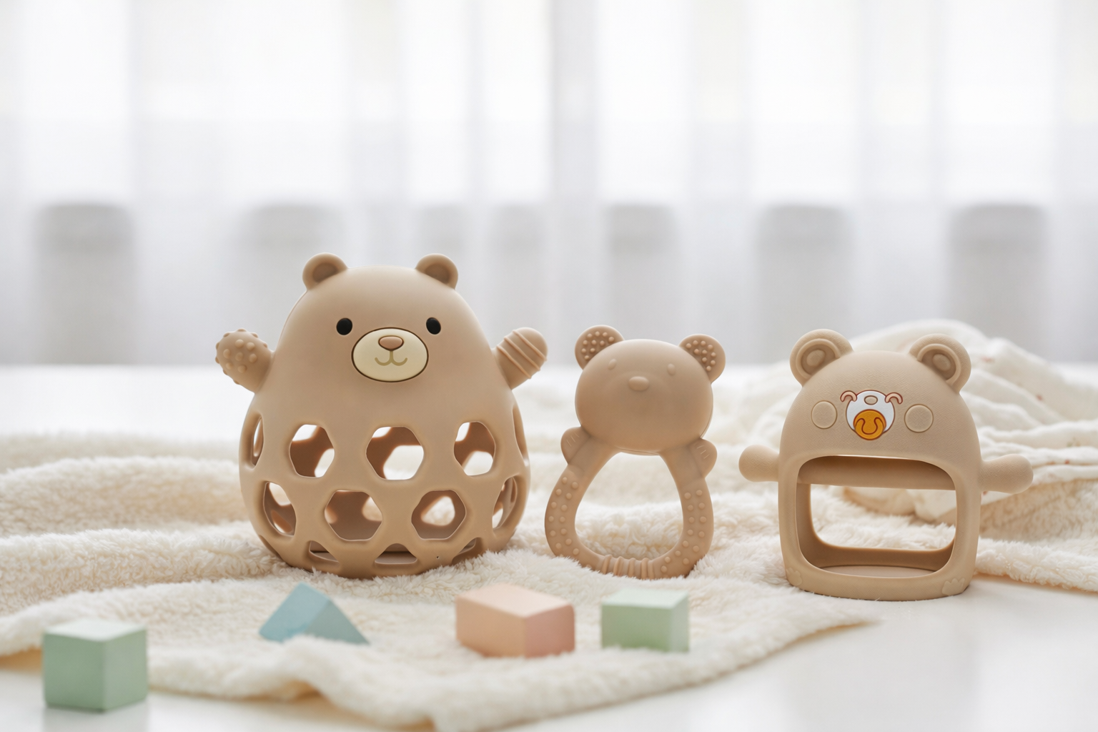 Bear Sensory Toy and Teething essentials Set (taupe)